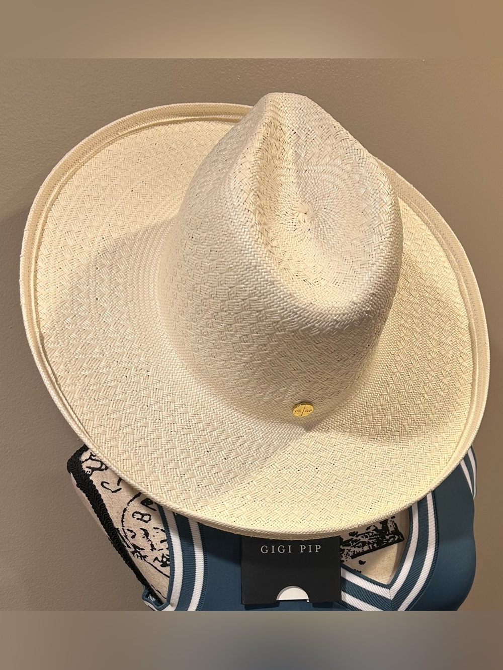 GIGI PIP Cara Loren Pencil Brim Straw Hat